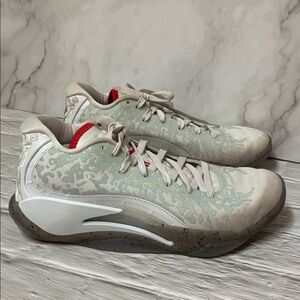 Nike Air Jordan Zion 3 "Fresh Paint" Basketball Athletic Sneakers